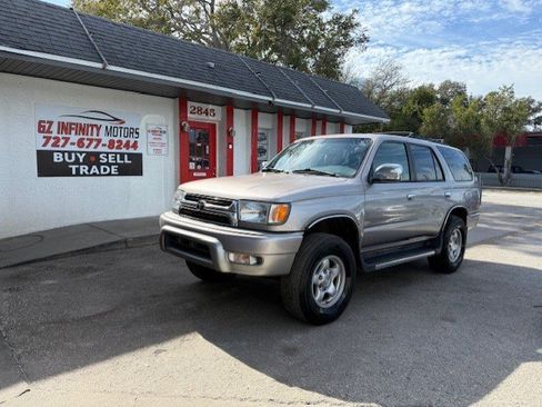 Used 2002 Toyota 4Runner SR5 image 1
