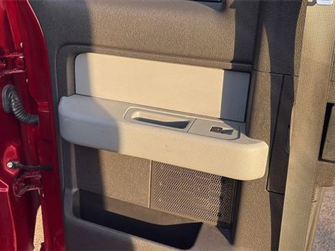 Used 2014 Ford F150 XLT w/ Equipment Group 302A Luxury image 24