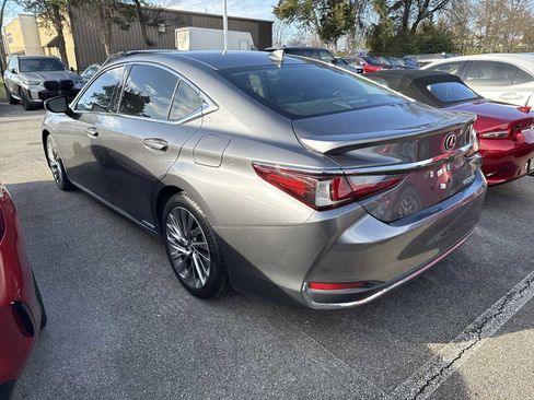 Used 2020 Lexus ES 300h Ultra Luxury image 8