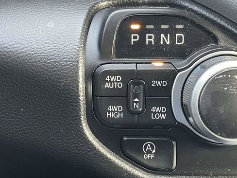 Used 2022 RAM 1500 Big Horn image 32