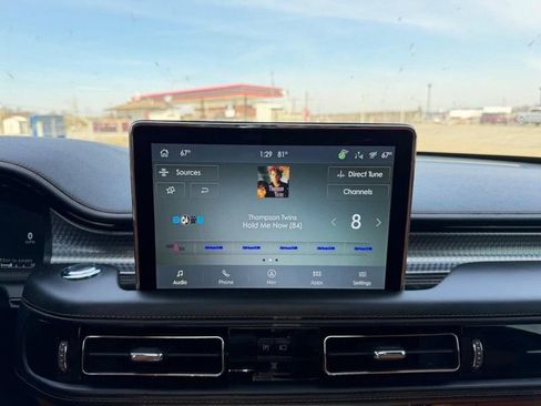 Used 2023 Lincoln Aviator Black Label w/ Dynamic Handling Package AWD/4WD image 16