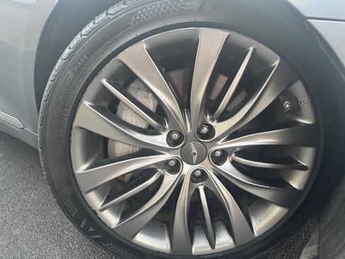 Used 2015 Hyundai Genesis 5.0 image 14