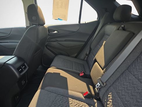 Used 2024 Chevrolet Equinox LT AWD/4WD image 22