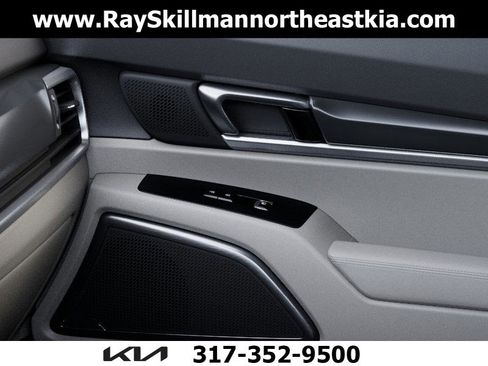 New 2025 Kia Telluride S image 25