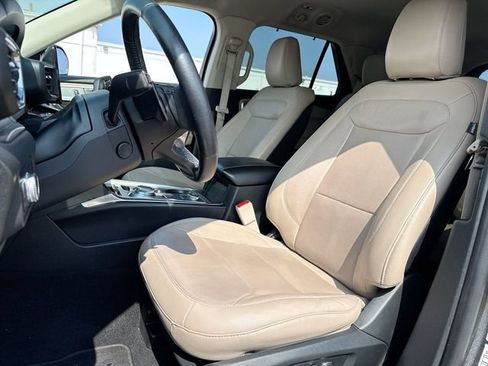 Used 2020 Ford Explorer Limited AWD/4WD image 11