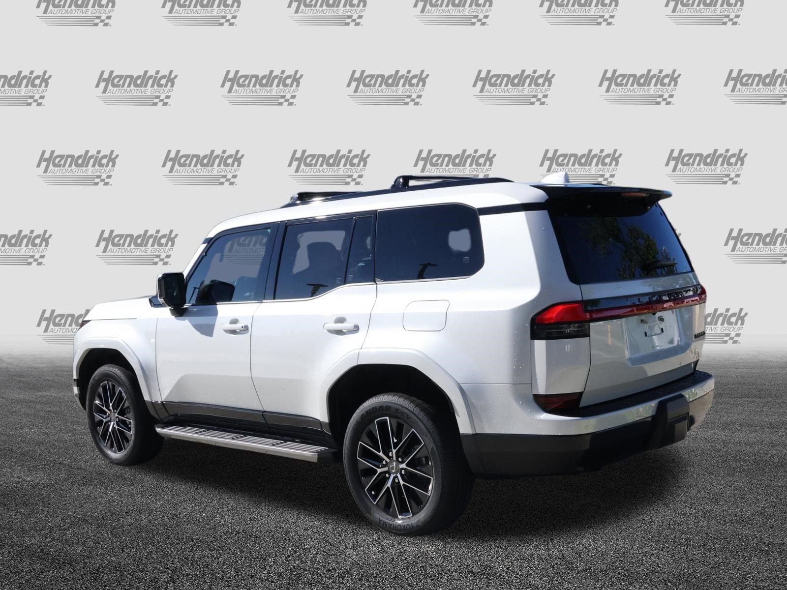 Used 2024 Lexus GX 550 w/ Accessory Package (2T) AWD/4WD image 7