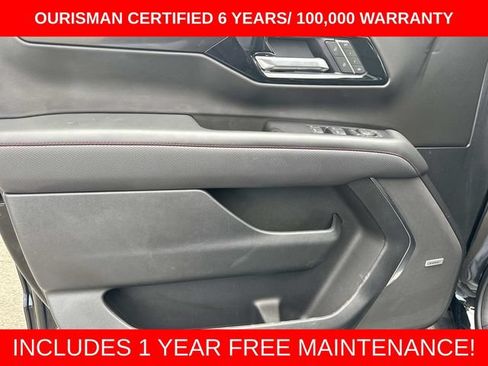 Used 2025 Chevrolet Suburban RST w/ Comfort Package AWD/4WD image 19