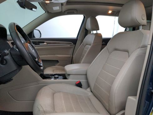 Used 2018 Volkswagen Atlas SEL Premium image 14