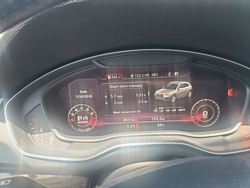 Used 2018 Audi Q5 2.0T Premium Plus w/ Premium Plus Package AWD/4WD image 26