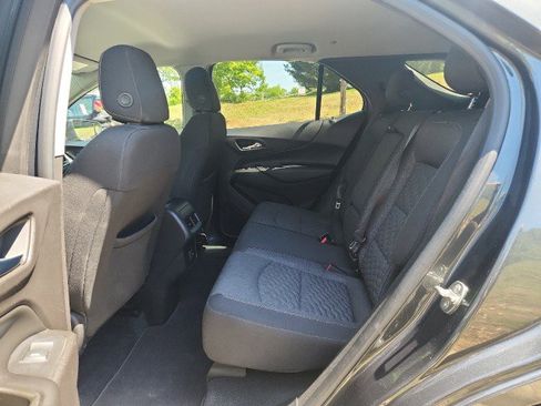 Used 2019 Chevrolet Equinox LT FWD image 33
