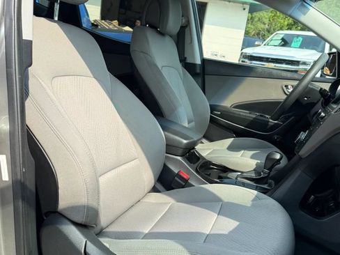 Used 2017 Hyundai Santa Fe Sport AWD/4WD image 19