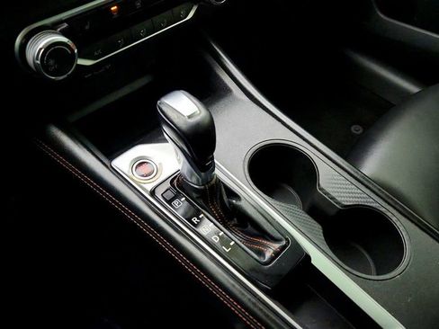 Used 2020 Nissan Altima 2.0 SR image 17