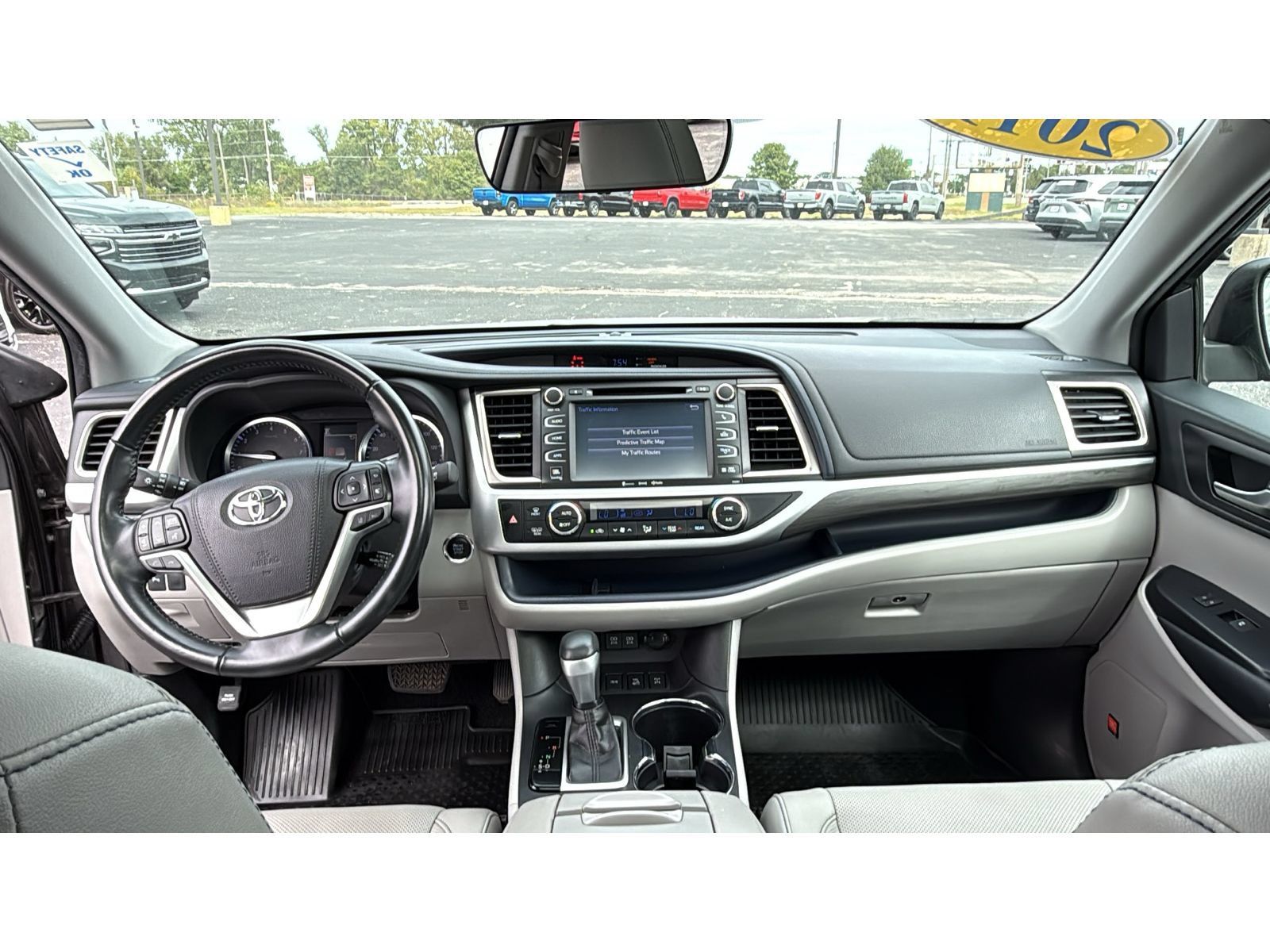 Used 2019 Toyota Highlander Limited AWD/4WD image 37
