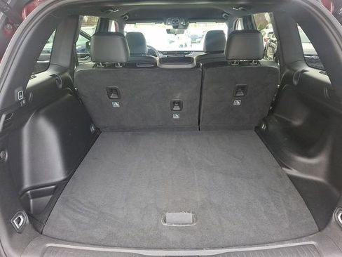Used 2025 Jeep Grand Cherokee Limited image 29
