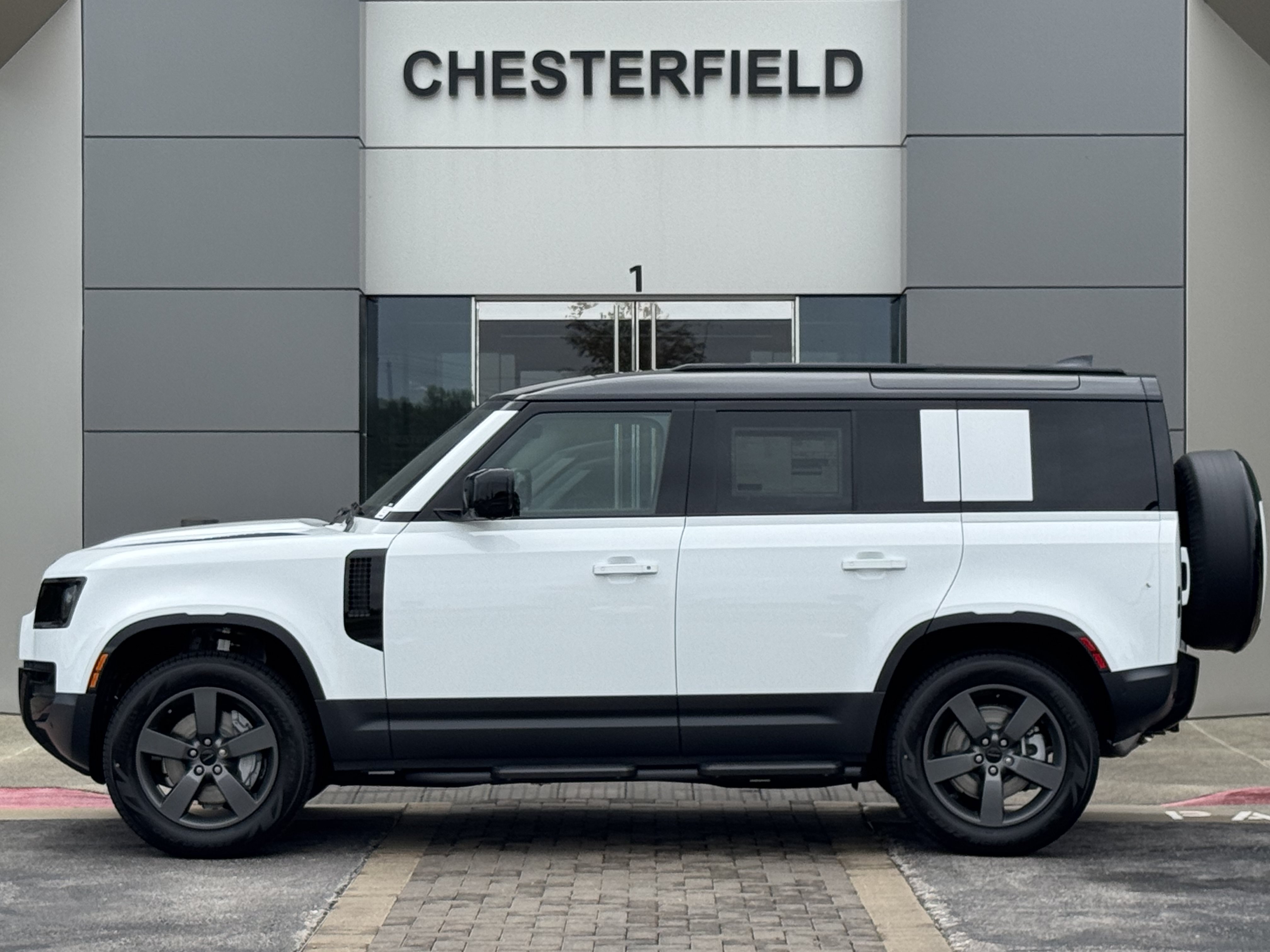 New 2026 Land Rover Defender 110 S AWD/4WD image 6