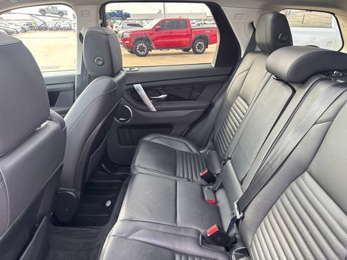 Used 2020 Land Rover Discovery Sport SE AWD/4WD image 39