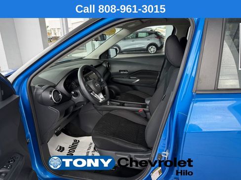 Used 2024 Nissan Kicks SV FWD image 9