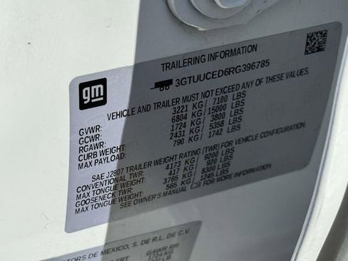 Certified 2024 GMC Sierra 1500 Elevation image 25