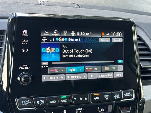 Used 2023 Honda Odyssey Touring image 17