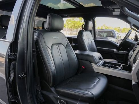 Used 2017 Ford F250 Platinum w/ Platinum Ultimate Package image 35