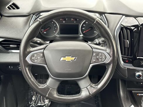 Used 2022 Chevrolet Traverse LT w/ LPO, Floor Liner Package image 11
