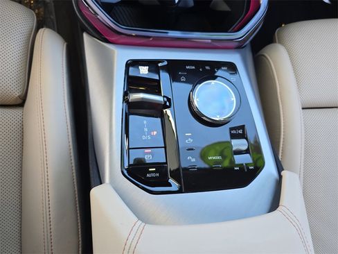 Used 2025 BMW X3 xDrive30i image 27