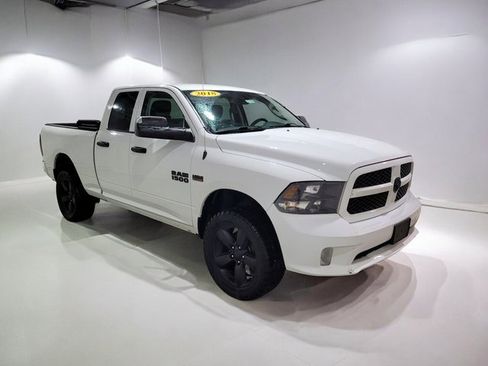 Used 2018 RAM 1500 Express w/ Express Value Package image 2
