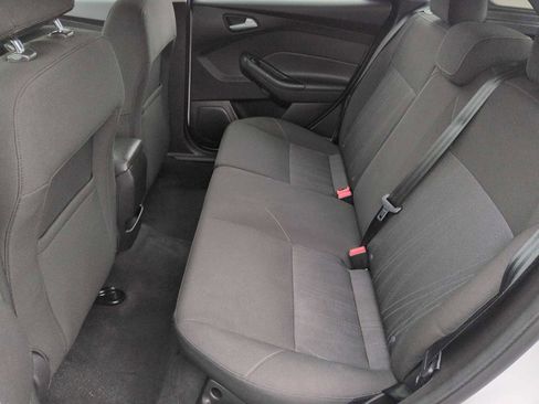 Used 2015 Ford Focus SE image 20