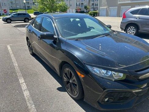 Used 2018 Honda Civic EX image 6
