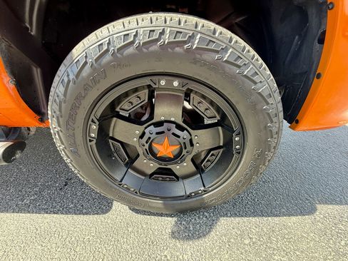 Used 2015 RAM 1500 Sport w/ Ignition Orange Sport Package AWD/4WD image 20