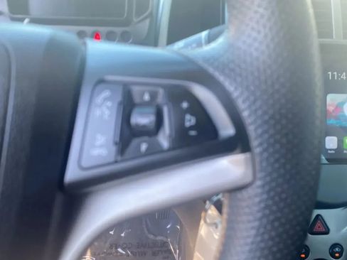 Used 2016 Chevrolet Sonic LT FWD image 34