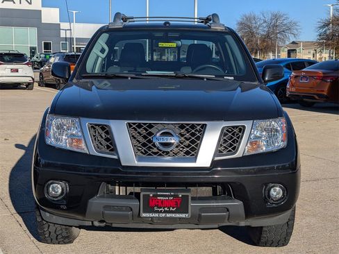 Used 2021 Nissan Frontier PRO-4X w/ Pro-4x Utility Package image 6