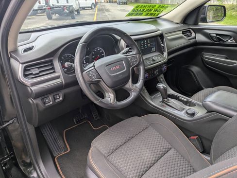 Used 2017 GMC Acadia SLE w/ Driver Alert Package I AWD/4WD image 11