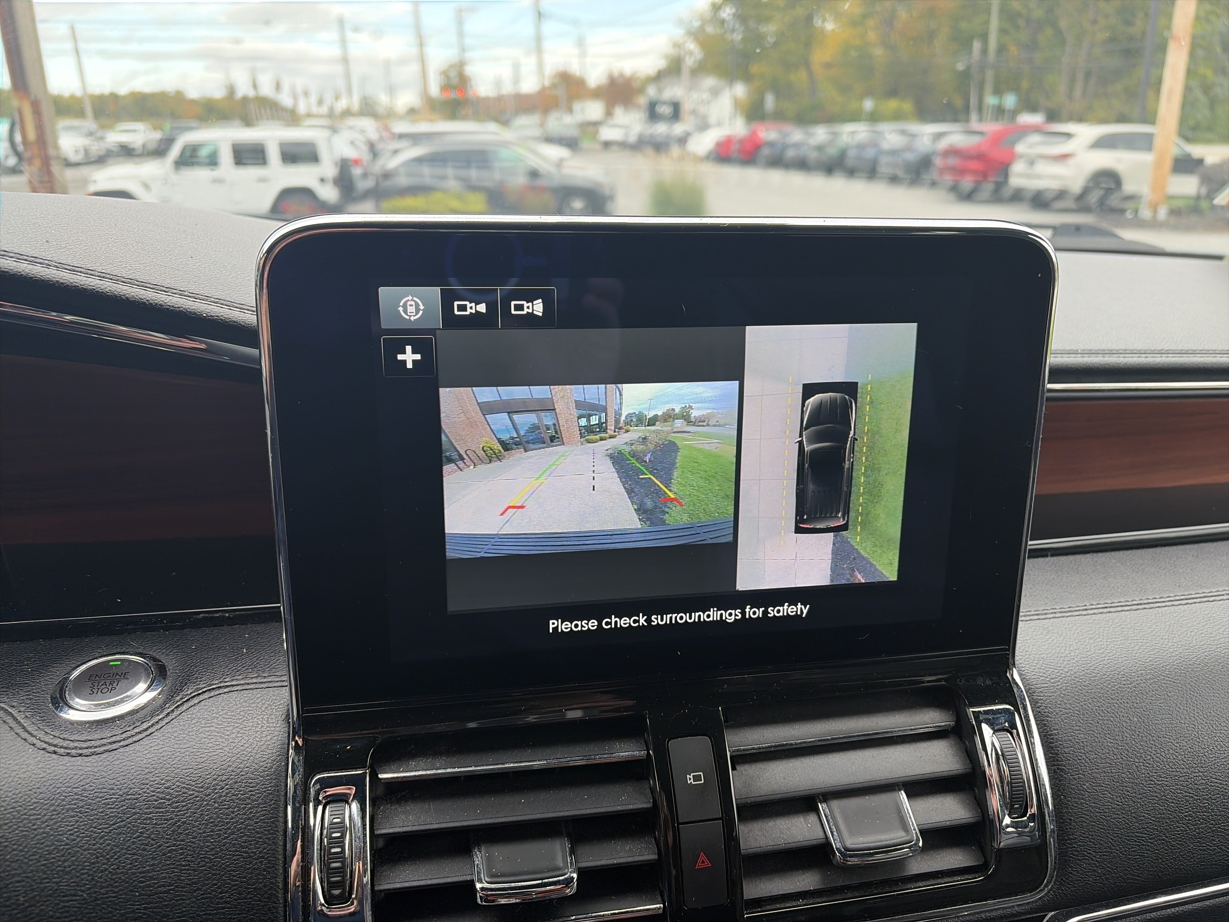 Used 2018 Lincoln Navigator Select AWD/4WD image 27