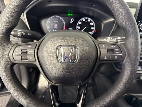 Used 2023 Honda HR-V LX image 17
