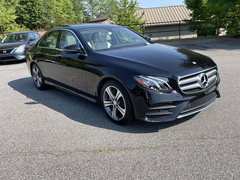 Used 2017 Mercedes-Benz E 300 image 7
