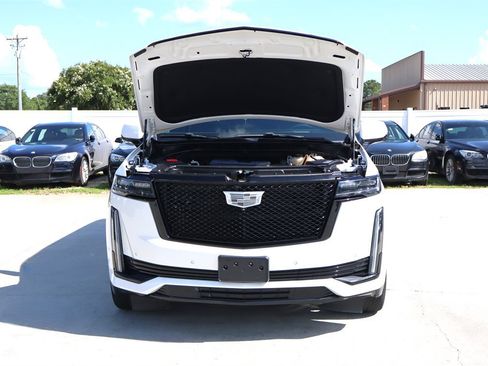 Used 2021 Cadillac Escalade ESV Sport Platinum AWD/4WD image 59