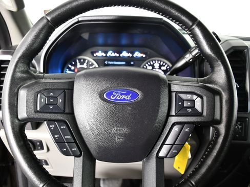 Used 2019 Ford F150 XLT w/ Equipment Group 302A Luxury AWD/4WD image 22