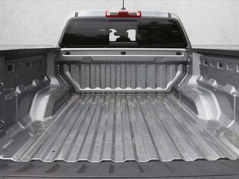 Used 2025 GMC Canyon AT4 AWD/4WD image 25