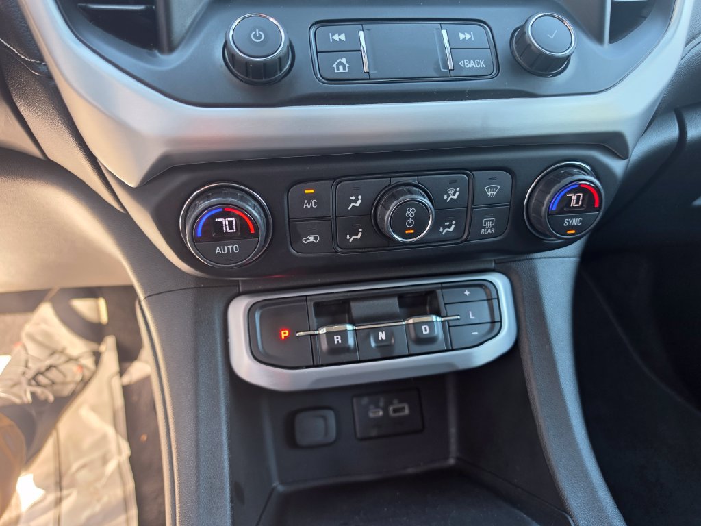 Certified 2021 GMC Acadia SLE w/ Driver Convenience Package FWD image 29