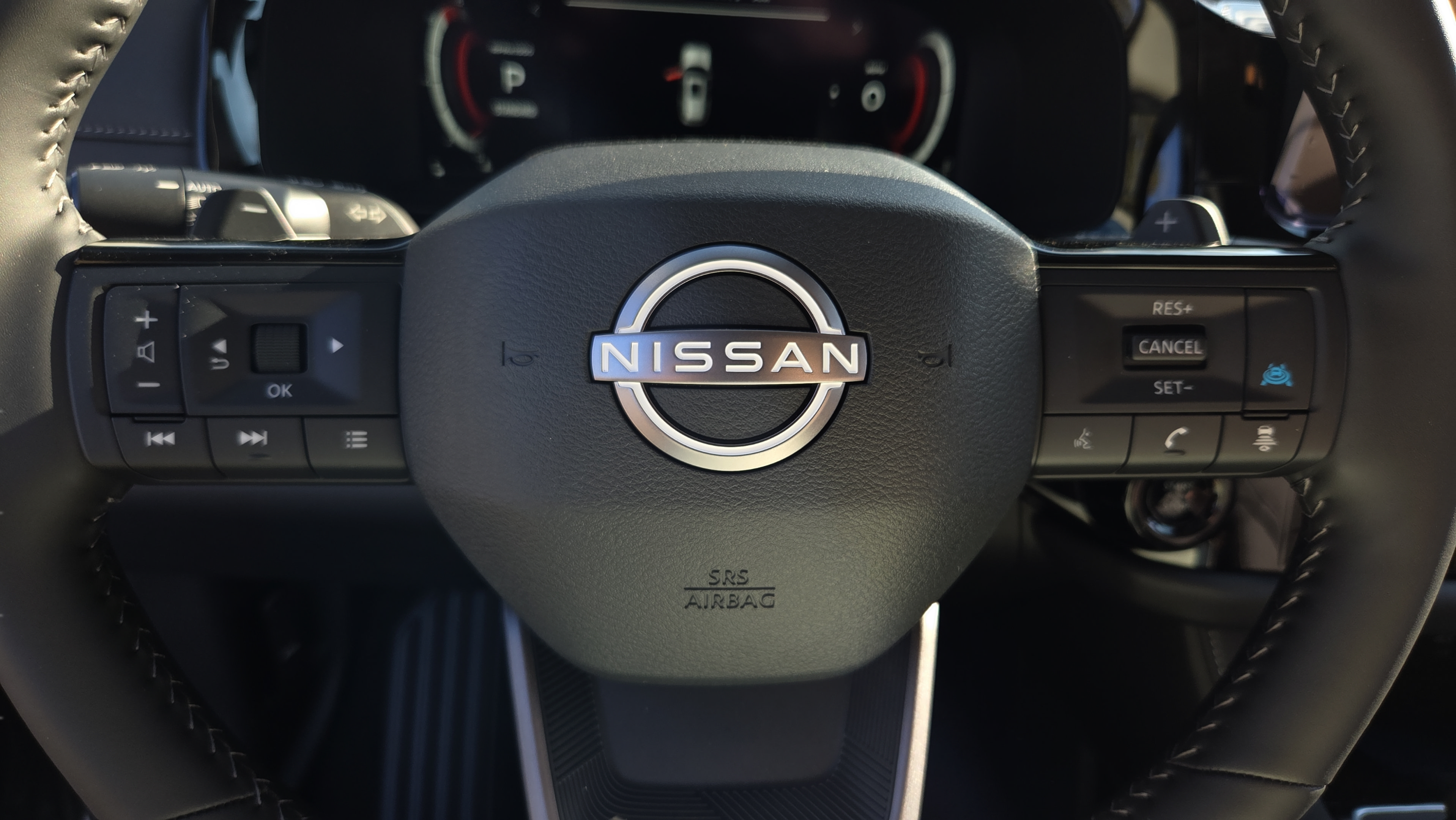 Used 2026 Nissan Pathfinder SL FWD image 24