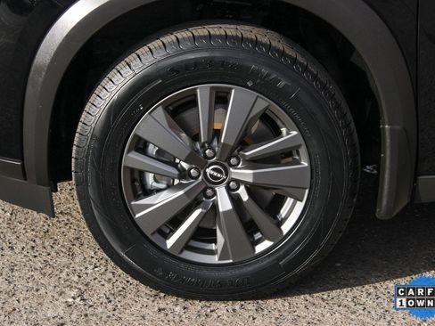 Used 2024 Nissan Pathfinder S image 44