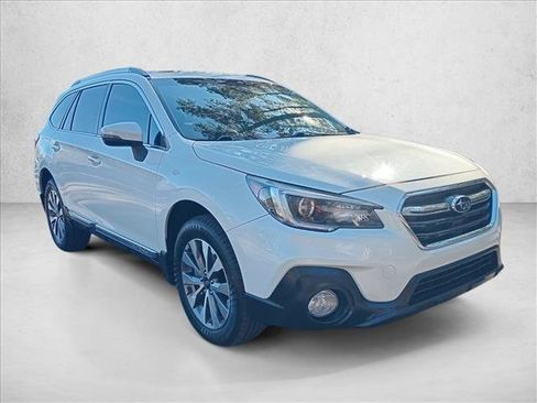 Used 2019 Subaru Outback 2.5i Touring w/ Popular Package #3A image 3