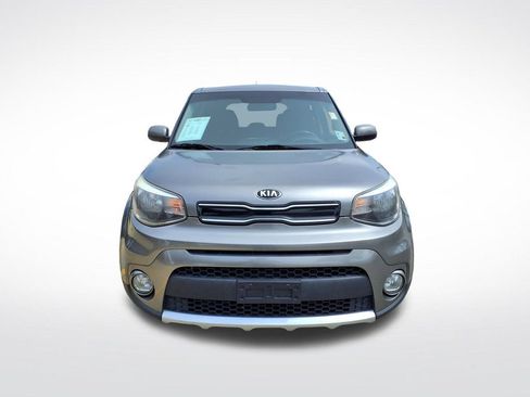 Used 2017 Kia Soul + FWD image 2