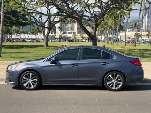Used 2016 Subaru Legacy 2.5i Limited AWD/4WD image 2