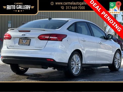 Used 2017 Ford Focus Titanium image 6