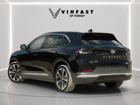 New 2025 VinFast VF 8 Plus AWD/4WD image 2