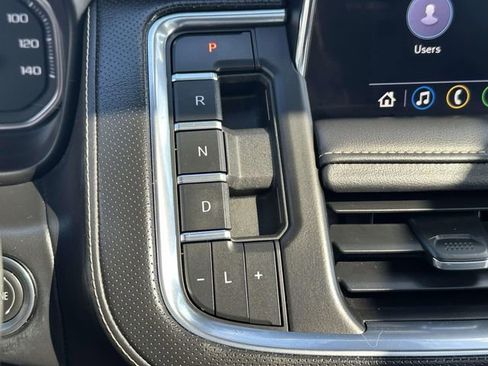 Used 2021 GMC Yukon XL SLT w/ SLT Premium Package image 18