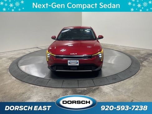 New 2025 Kia K4 EX image 2