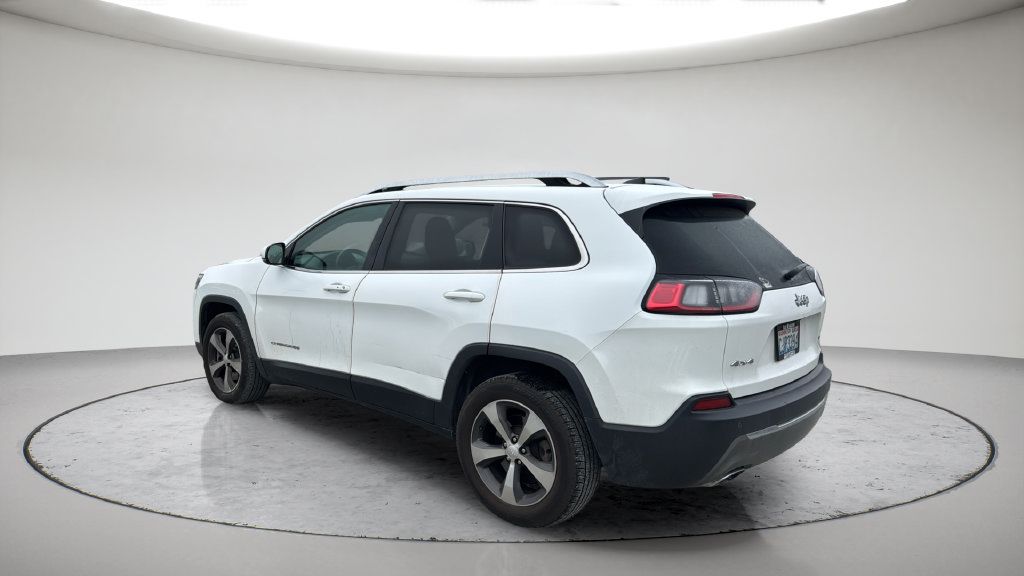 Used 2019 Jeep Cherokee Limited AWD/4WD image 9